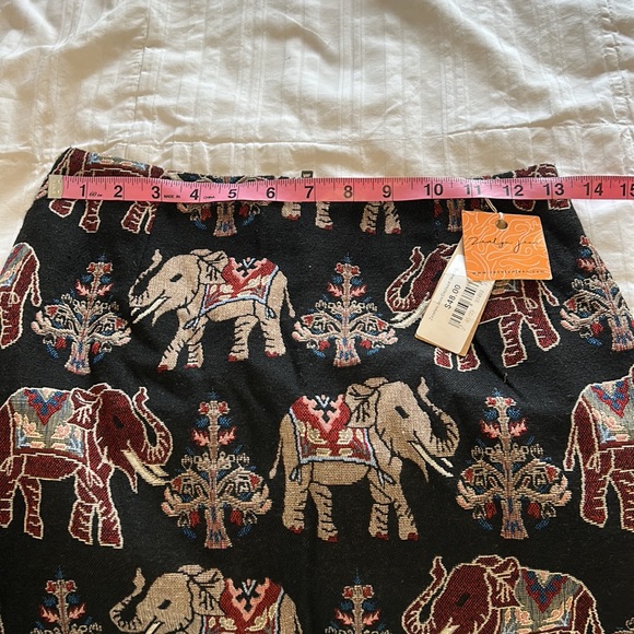 Zevelyn Jean Skirt / NWT - Picture 6 of 8